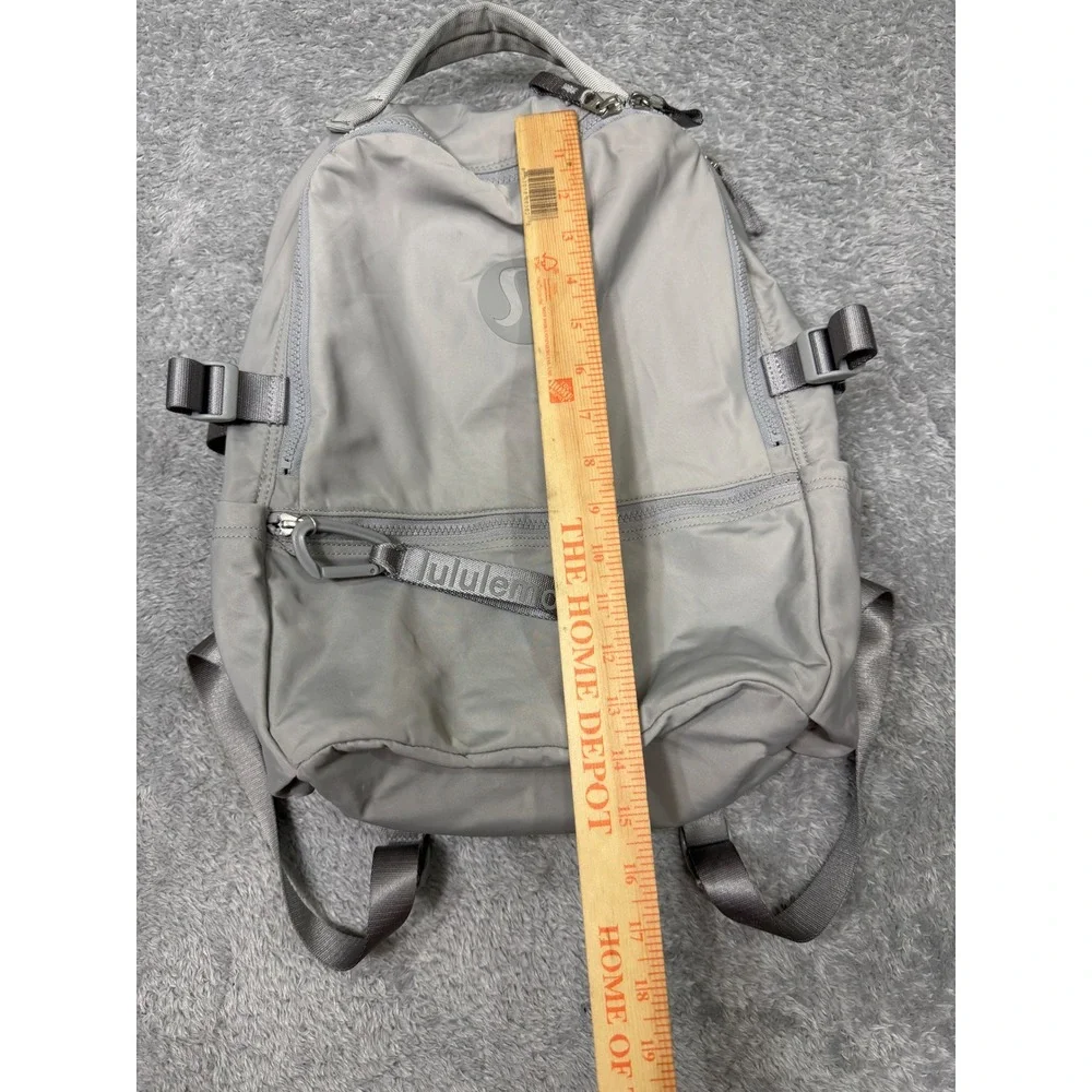 lululemon athletica very good